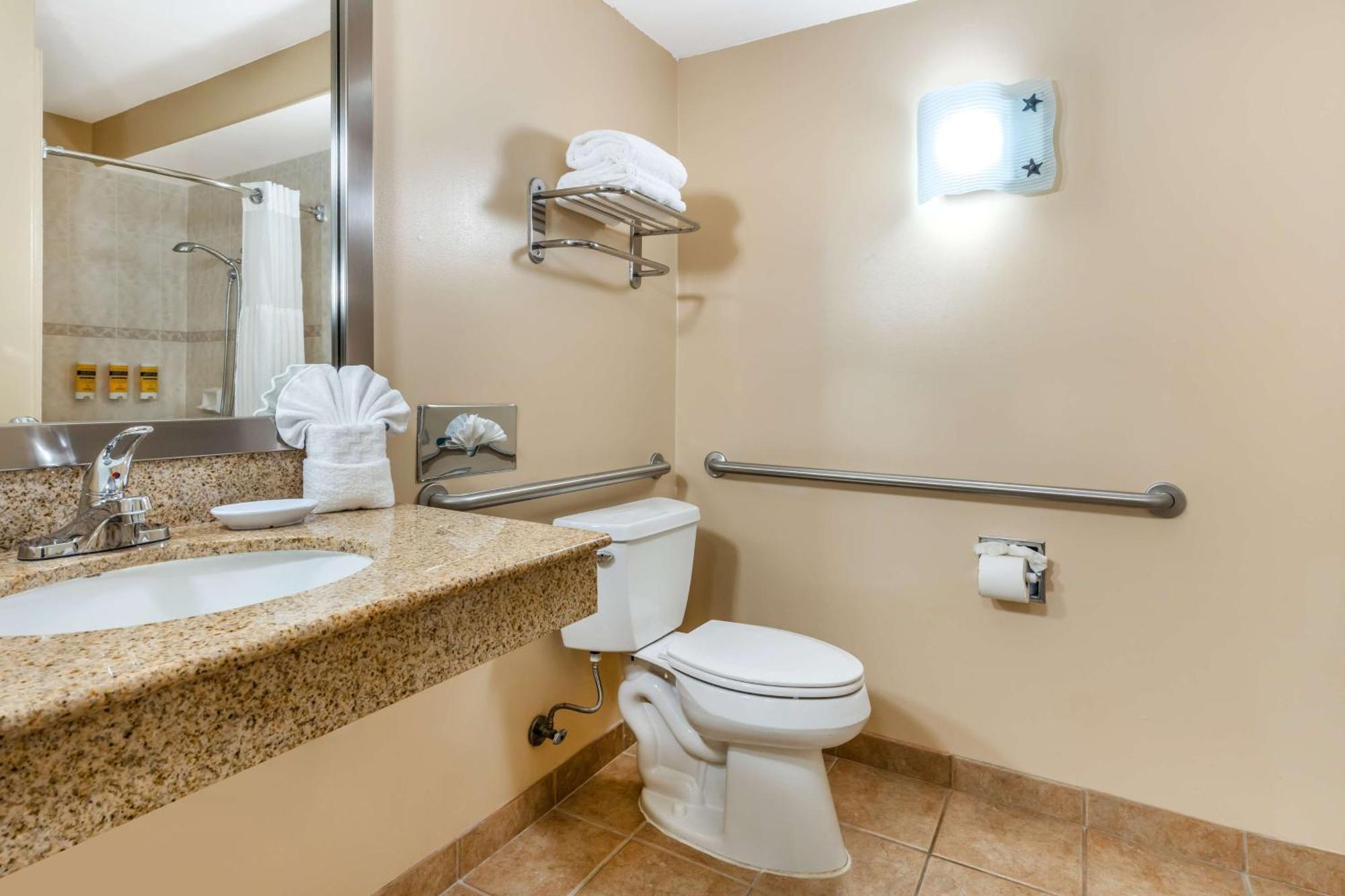 Best Western Plus Capitola By-The-Sea Inn & Suites Bagian luar foto
