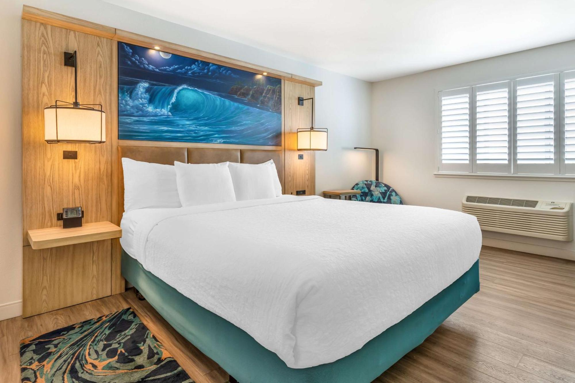 Best Western Plus Capitola By-The-Sea Inn & Suites Ruang foto