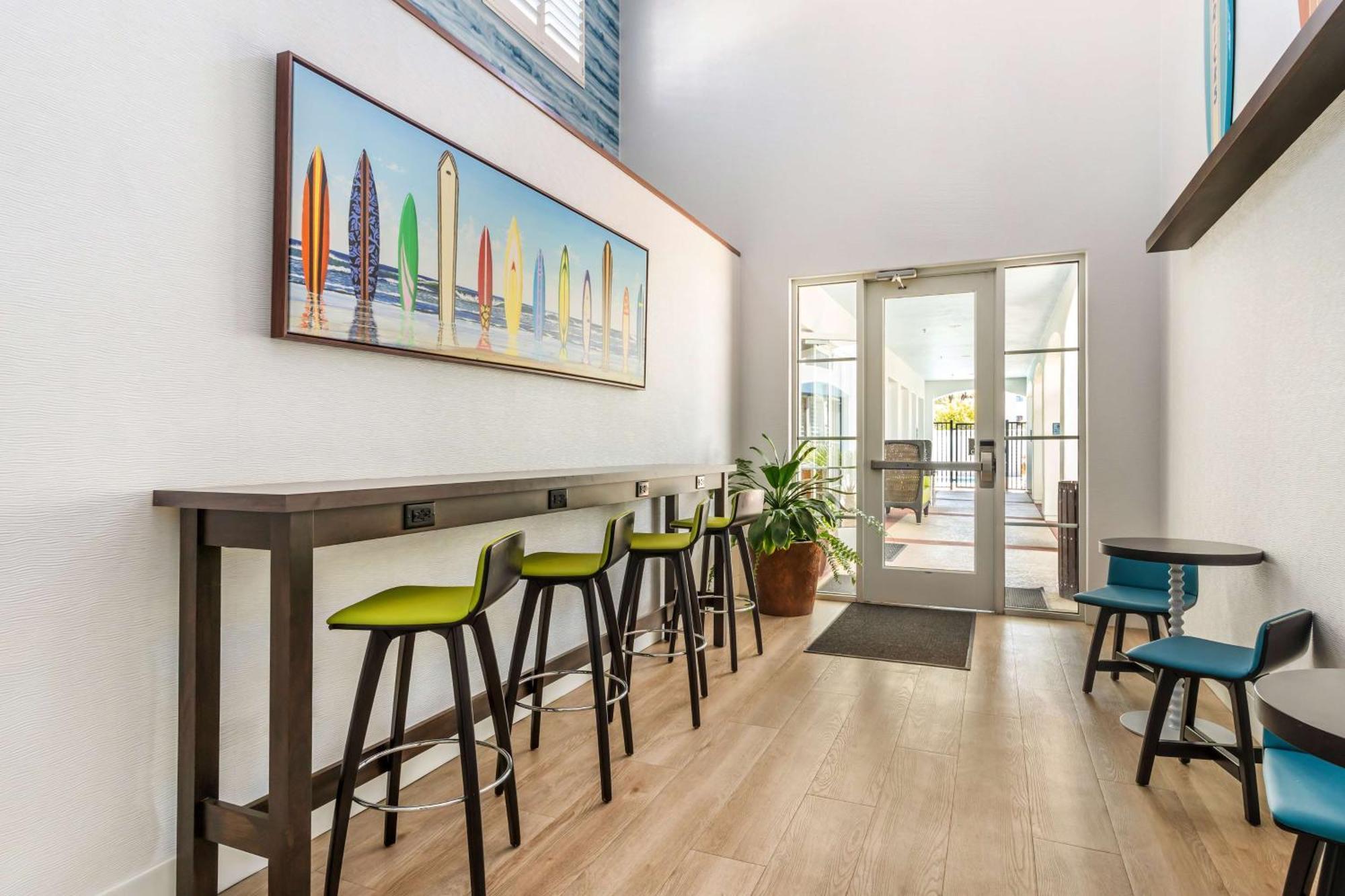 Best Western Plus Capitola By-The-Sea Inn & Suites Bagian luar foto